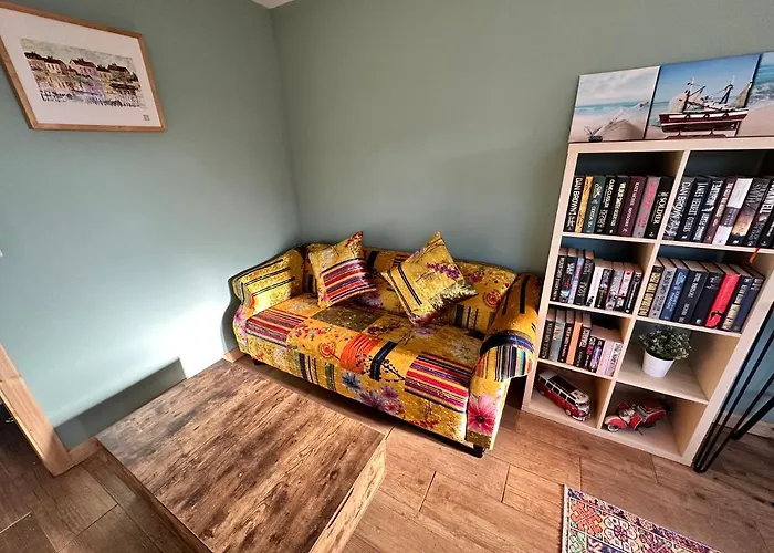 Seashell Cottage - Dog Friendly 1 Bed Cottage Close To The Sea
